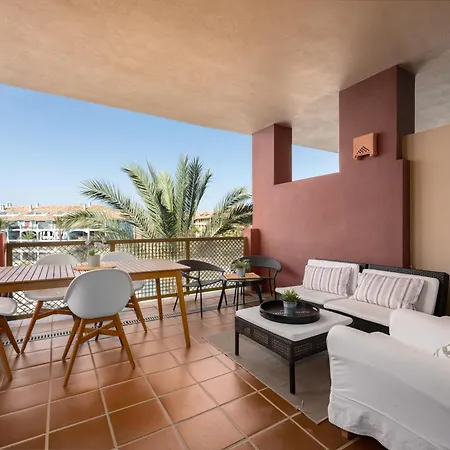 Marina Views * Sotogrande
